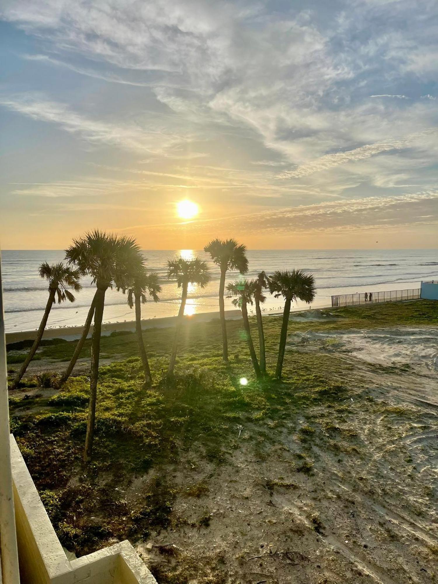 Sunset Studio Daytona Beachfront Zewnętrze zdjęcie